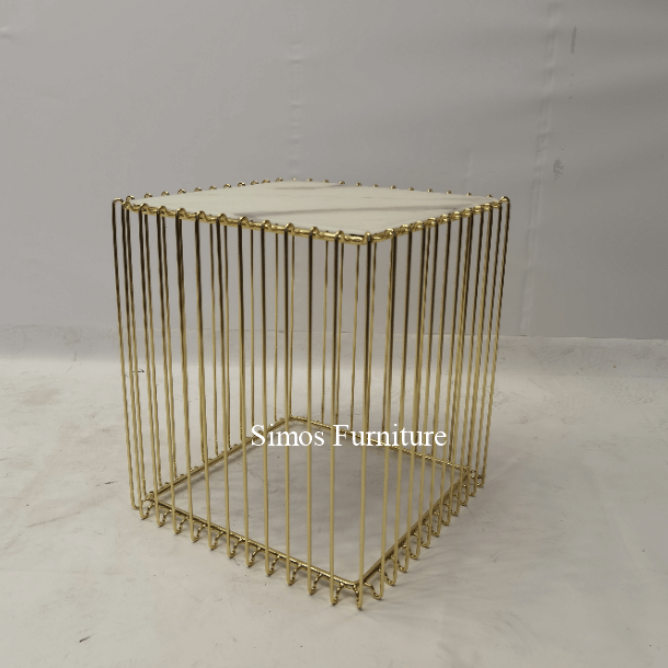 gold table 